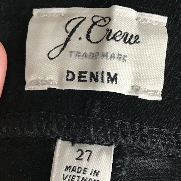J Crew black toothpick jeans. Elastic waist - Picture 2 of 3